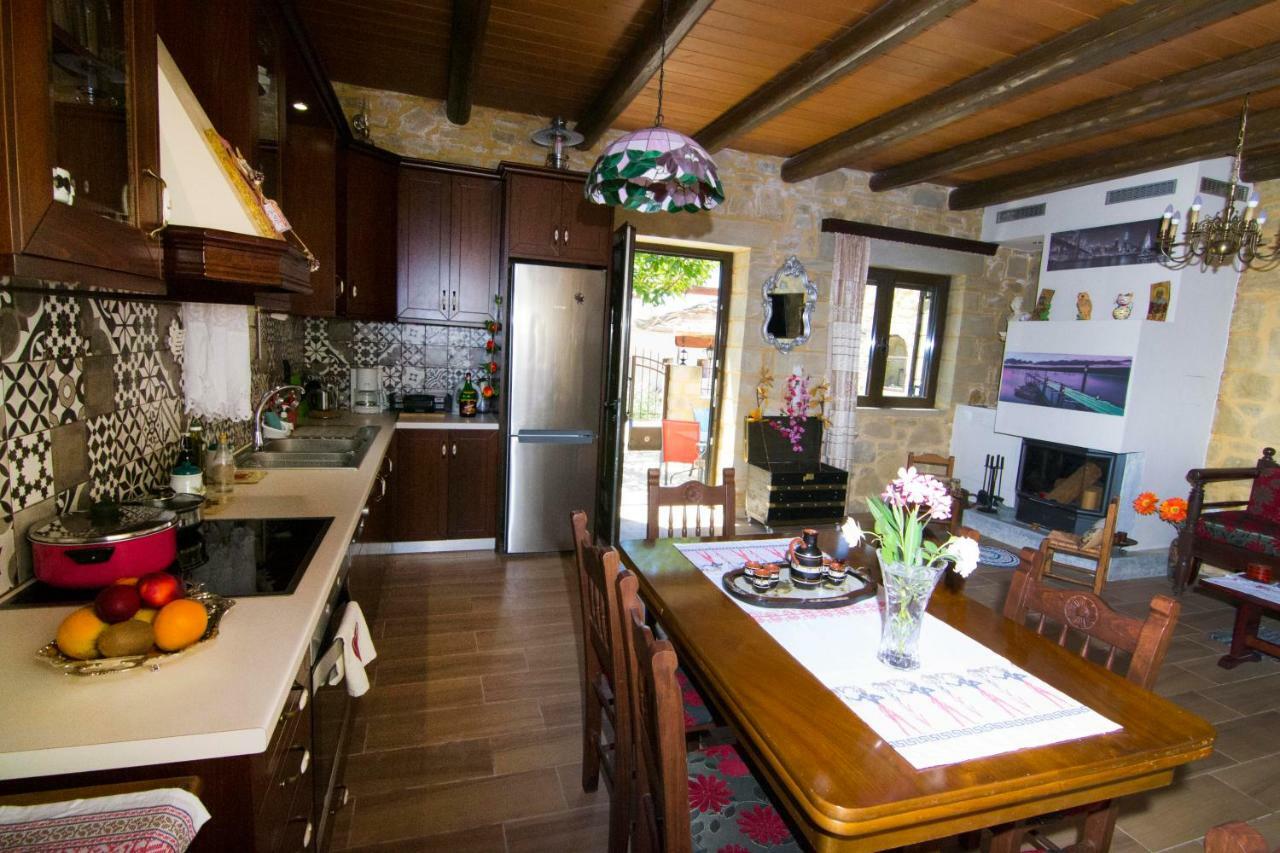 Mansion Rokka Villa Kíssamos Eksteriør billede
