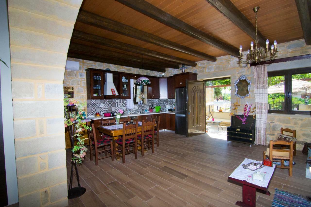 Mansion Rokka Villa Kíssamos Eksteriør billede