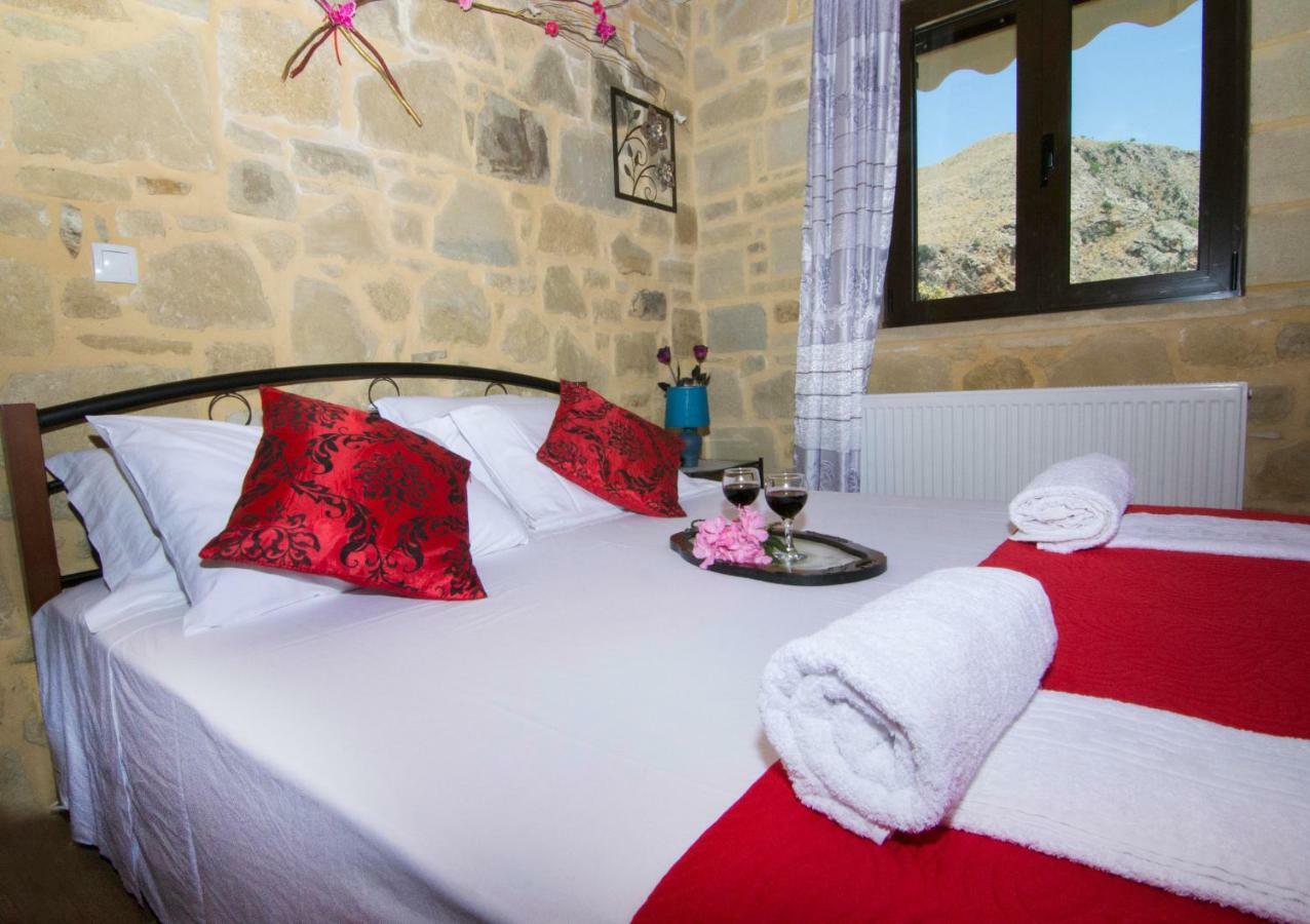 Mansion Rokka Villa Kíssamos Eksteriør billede
